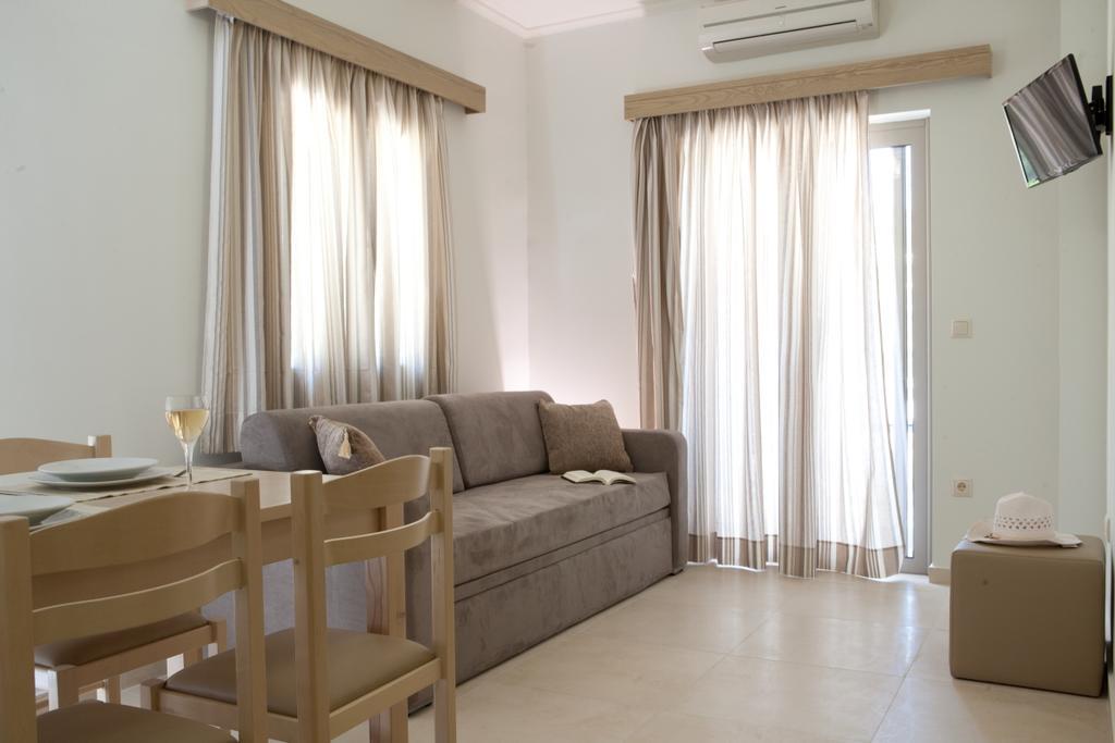 Savinos Rooms วาซีลีกี ภายนอก รูปภาพ
